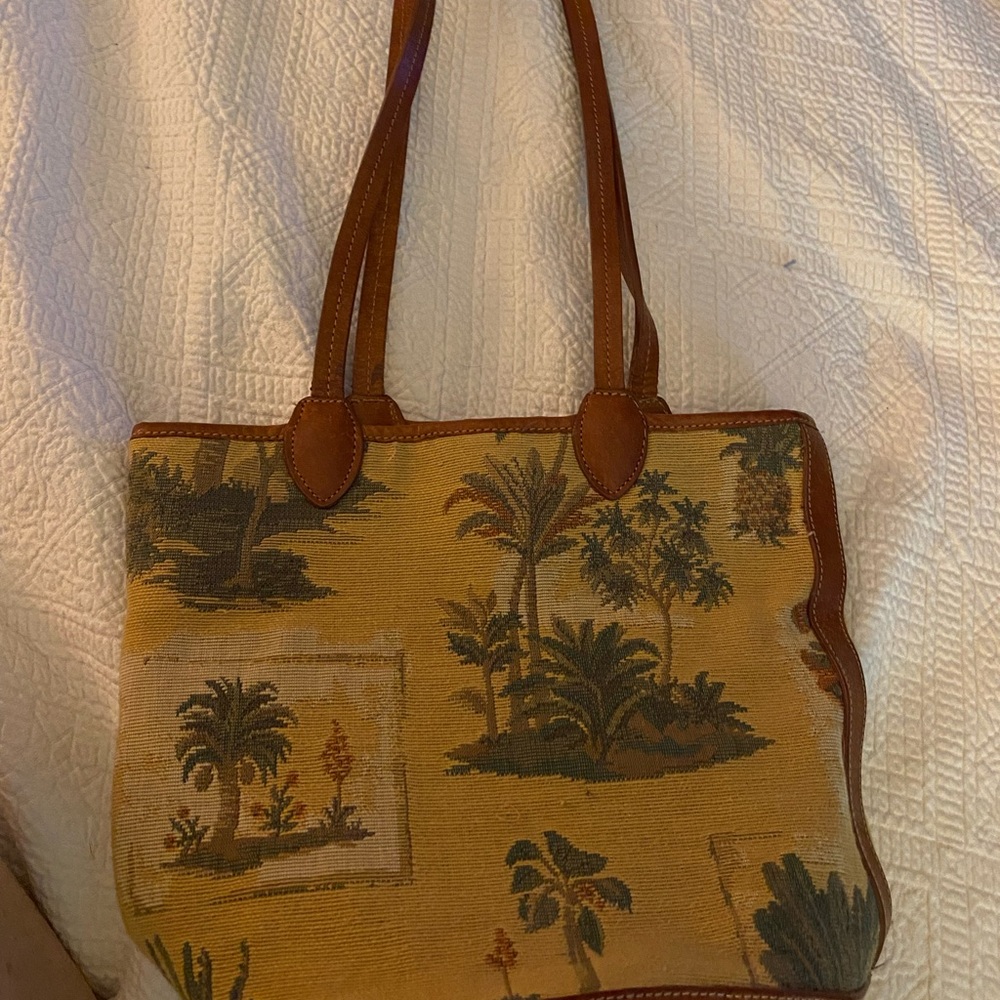 Tommy Bahama barrel bag with leather trim